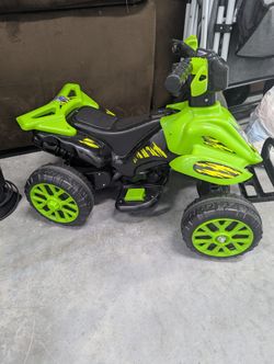 Green Quad ATV 6 Volt Battery Powered Ride On
