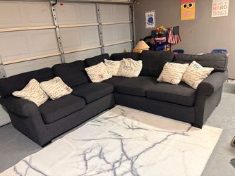 Sectional couches
