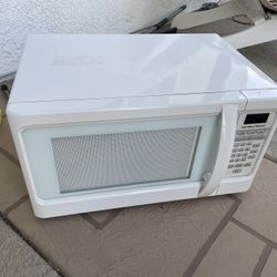 Microwave Used 1100W