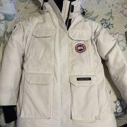 Canda Goose White Winter Coat