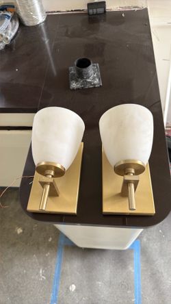 2 sconces