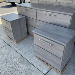 Dresser And 2 Nightstands - Cómoda Y 2 Mesitas De Noche 