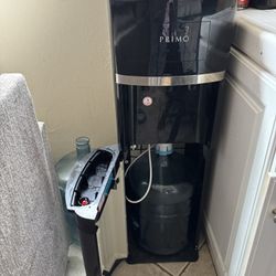 Water Dispenser 