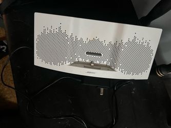 Bose SoundDock XT Audio Dock Speaker White/Gray Wired AUX 3.5mm