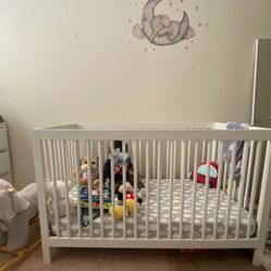 Baby  Convertible Crib White 