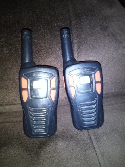 Walkie Talkies 