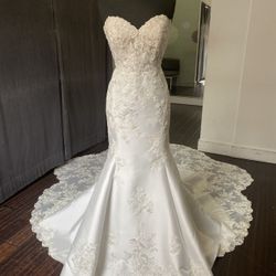 Essense of Australia D2812 wedding dress