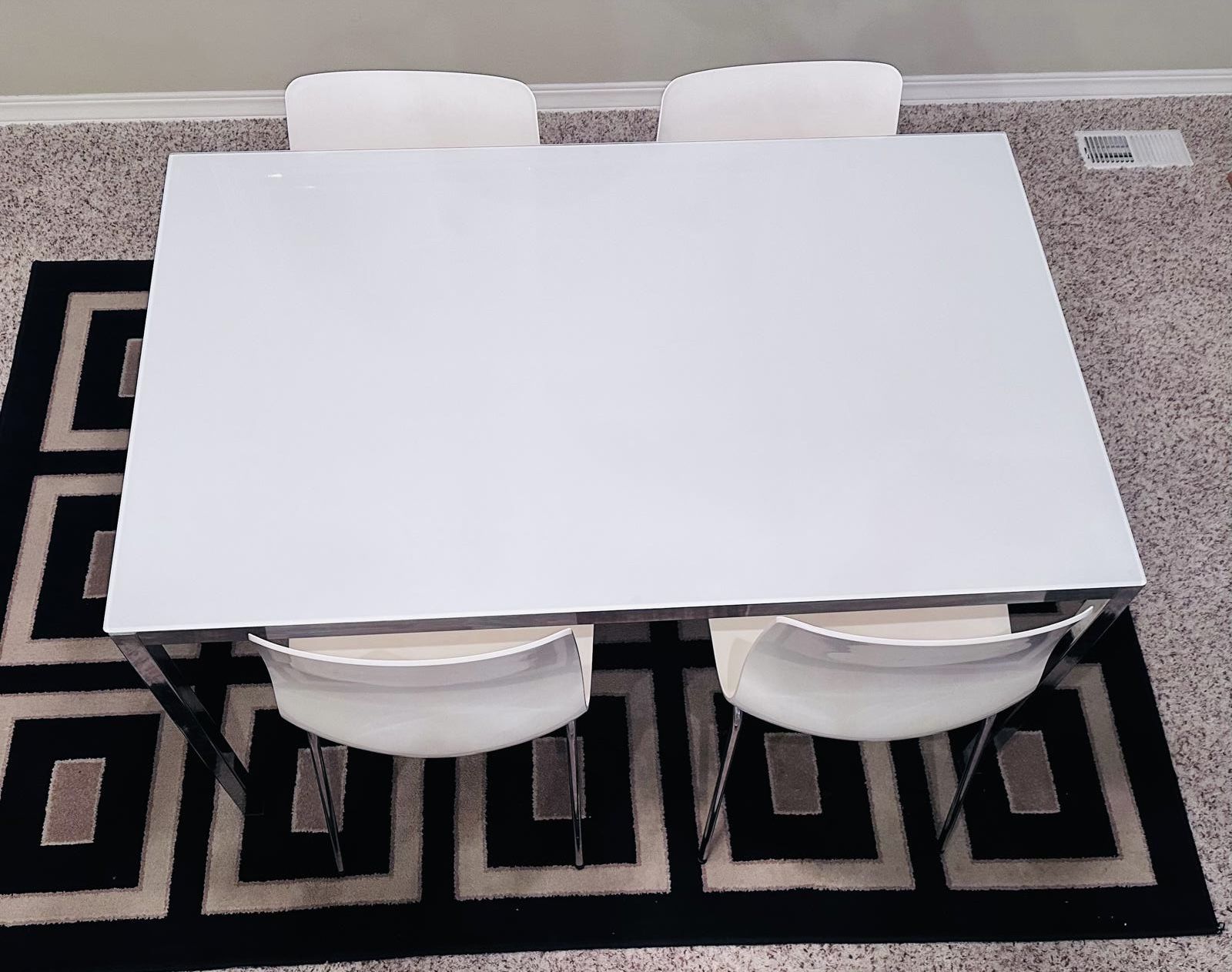 4 Seater Dining Table with Chairs 