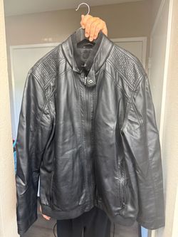 Men’s jacket, black size extra large