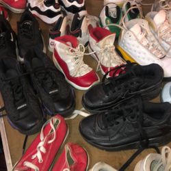 Chucks , Nikes , Air Jordan