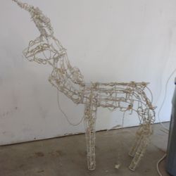 Merry Xmas-2 Reindeer,