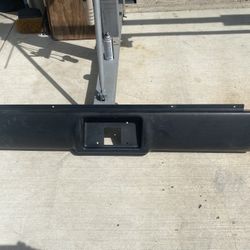 1(contact info removed) Chevy / Gmc Metal Roll Pan