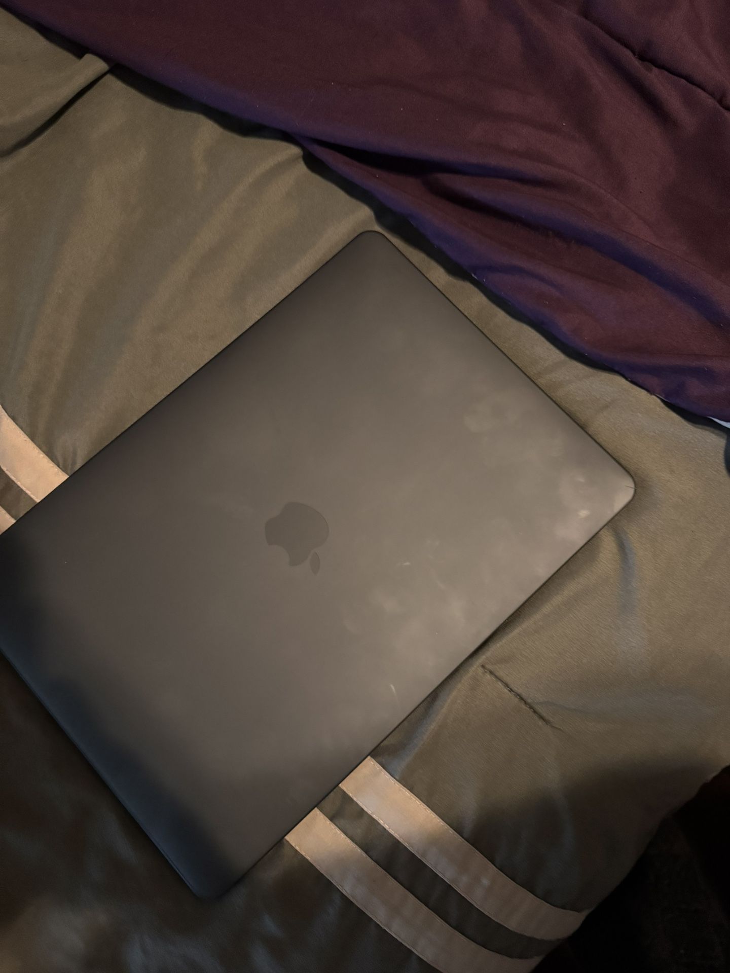 Mac Book Air 13” 2020