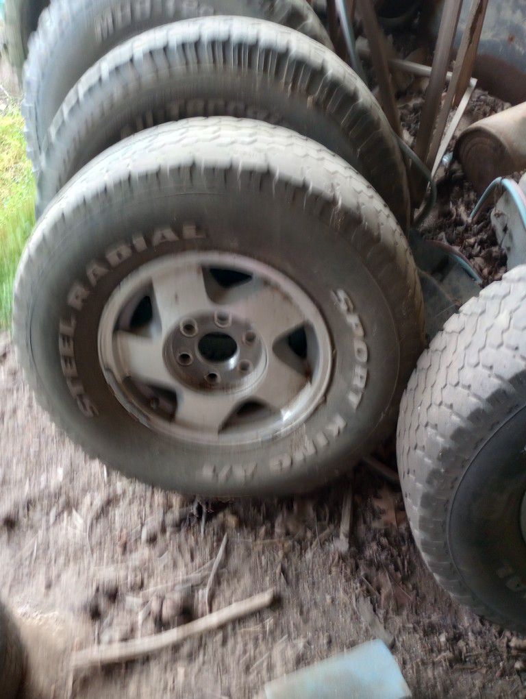 4 GMC Rims And Tires 