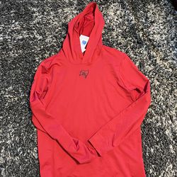 Brand new with tags Tampabay buccaneers Nike dri fit men’s med