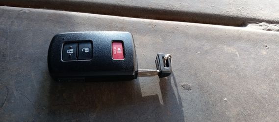 Toyota Key Fob 3 Button 