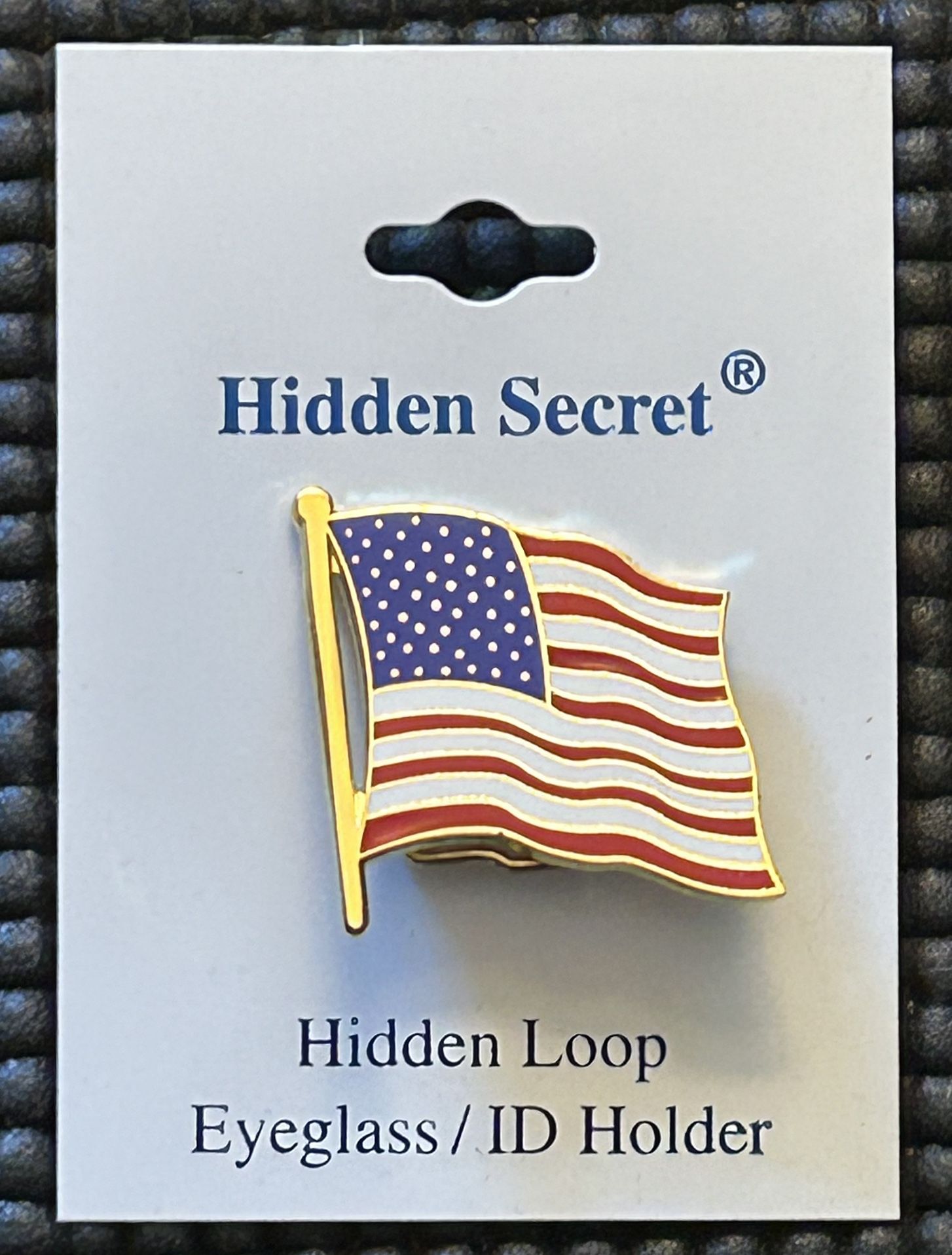 E. F. Designs American Flag Pin With Drop Down Loop NWT VTG