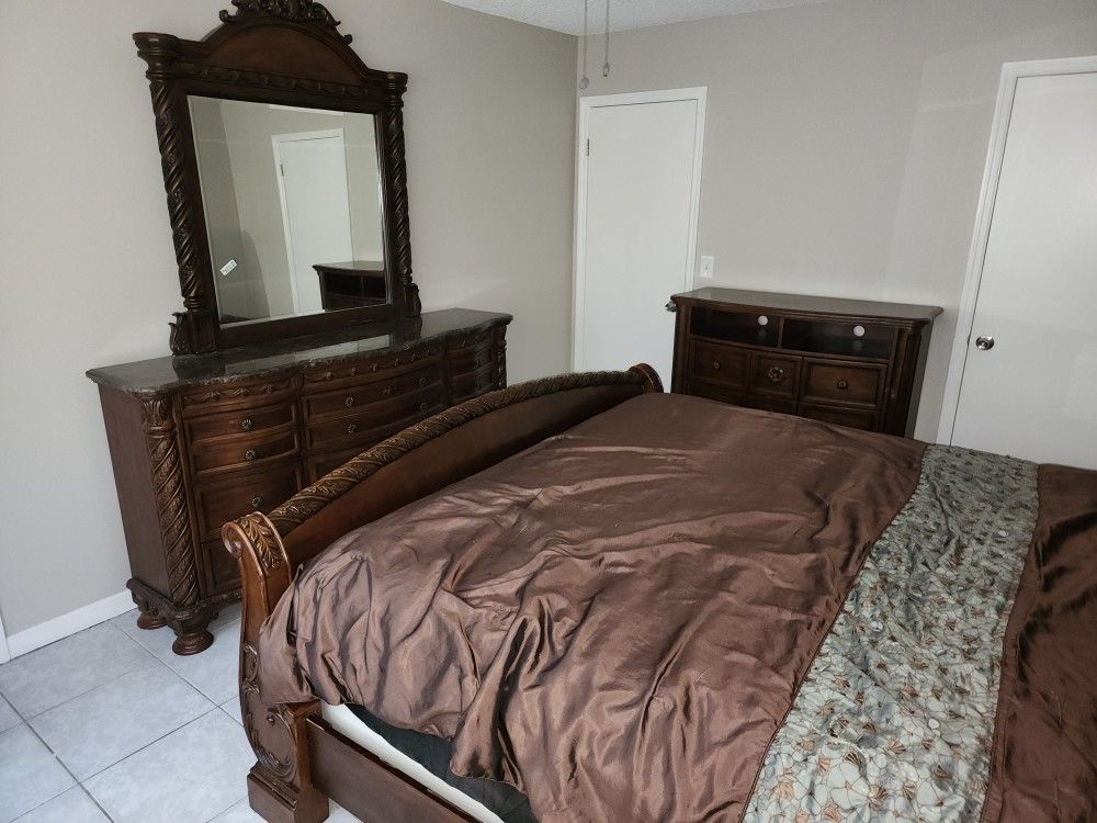 Entire Bedroom Set Ashley Furniture North Shore Collection