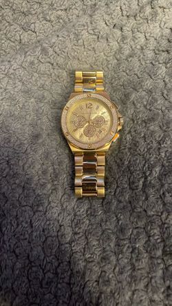 gold watch 