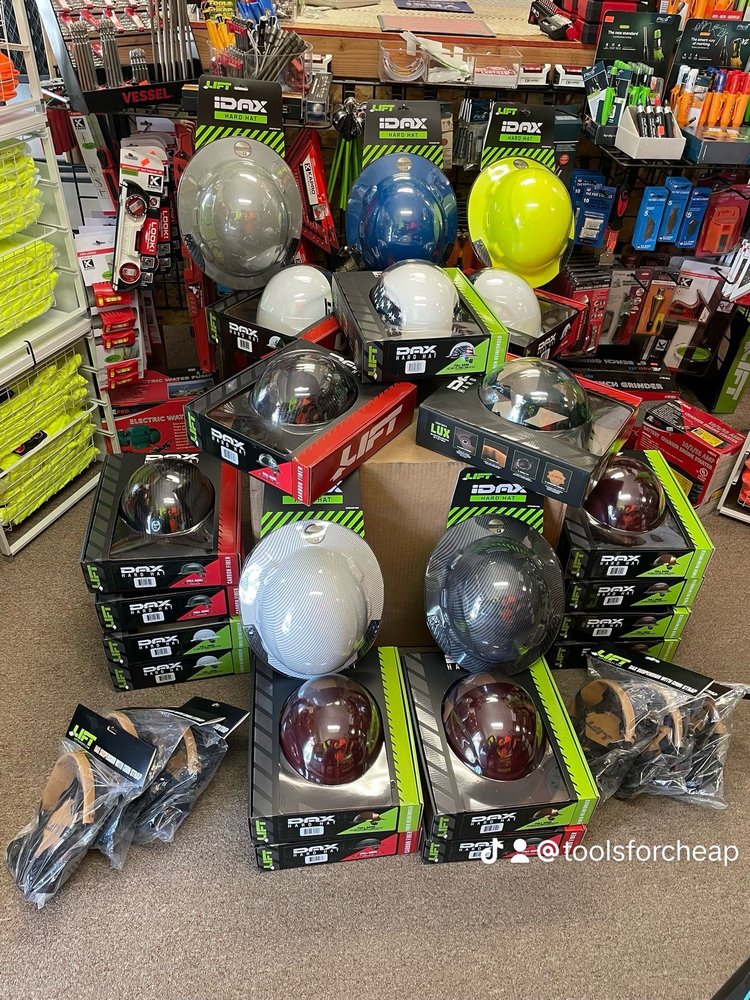 LIFT SAFETY Carbon fiber hard hats.