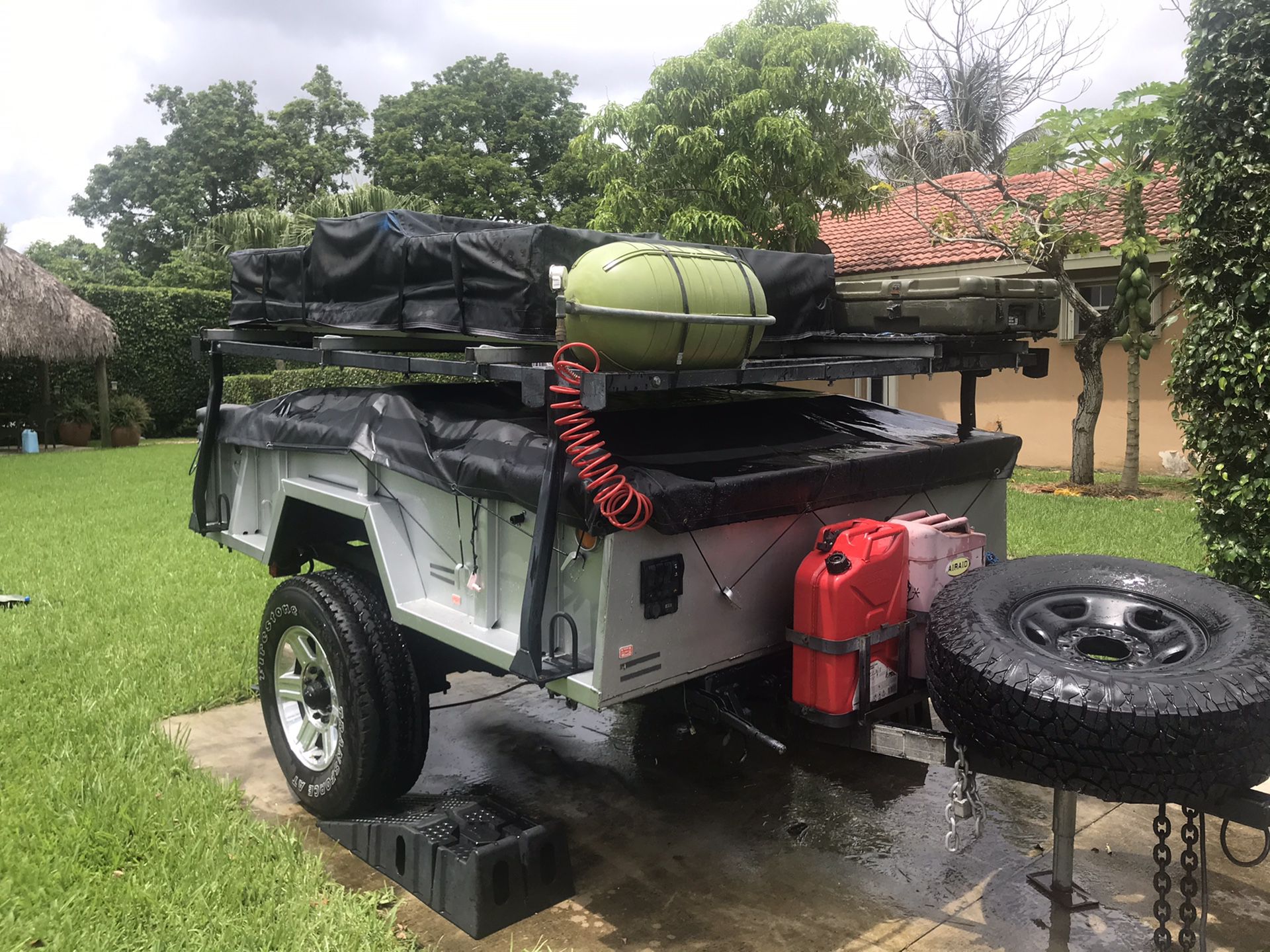 Military custom camping trailer m101-a1