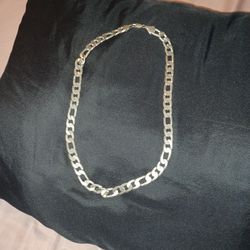 Silver Figueroa necklace.