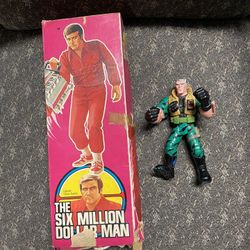 Vintage Bundle Action Figure Deal  6 Million Dollar Man & Soldier 