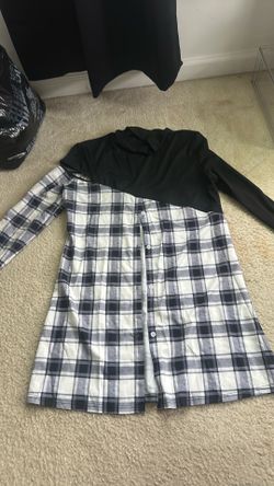 Women’s Dress Black Plaid large