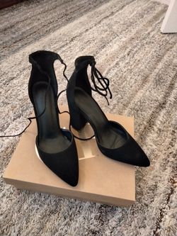 Charlotte Russe Women's Shoes 
Size 8