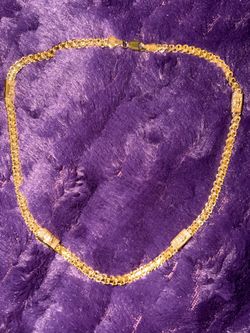 18 k Gold Chain Necklace with Decorative Bar Links