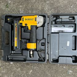 DeWALT Pneumatic 18-Gauge 1/4 in. Crown Corded Stapler