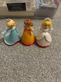 Nintendo Amiibo Rosalina, Daisy & Wedding Peach Figures