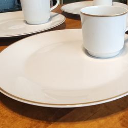 Vintage JSC Golden Heirloom Fine China, Set of Four Snack Plates with Cups