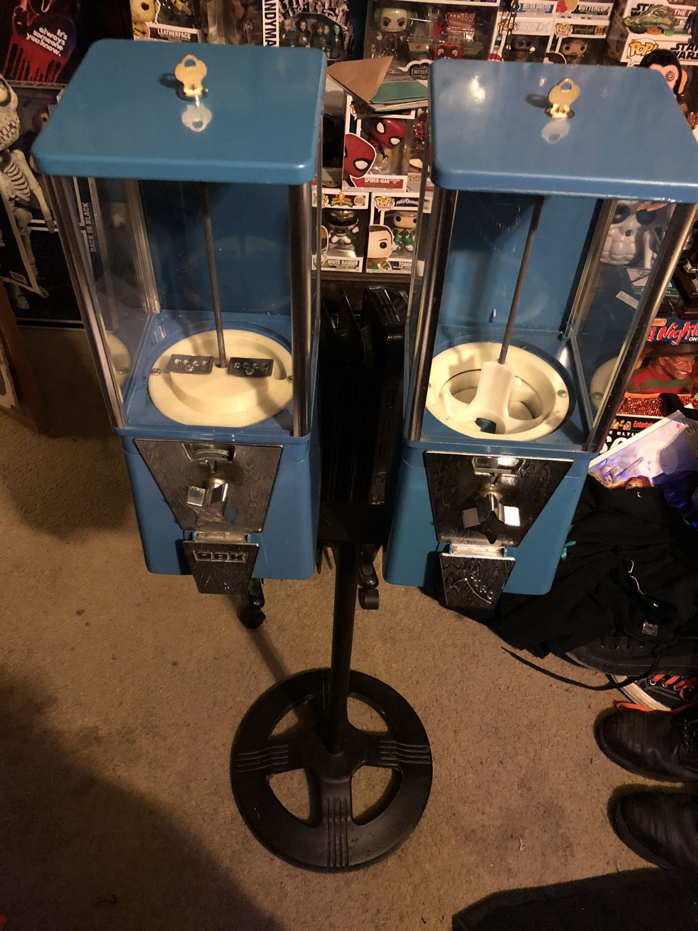 Vintage 1960s double Gumball/Prize machine