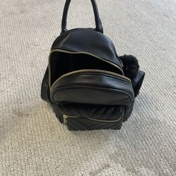 *BEST OFFER* Women’s Black Mini Backpack