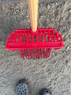 Rake/Skooper/barn tool
