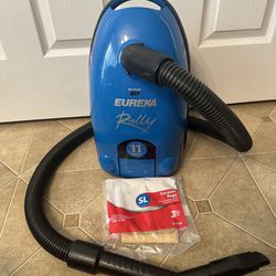 Eureka Rally 972 Canister Vacuum With Hose & Nozzle Attachment- w/ Bags -Blue