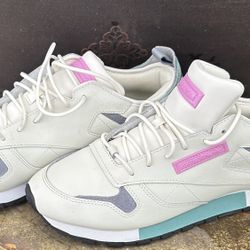 Women Sneakers - Reebok 