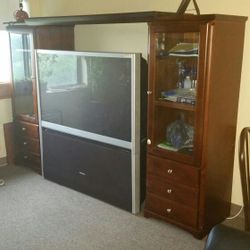 Entertainment Center.