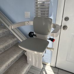 Stair chair lift