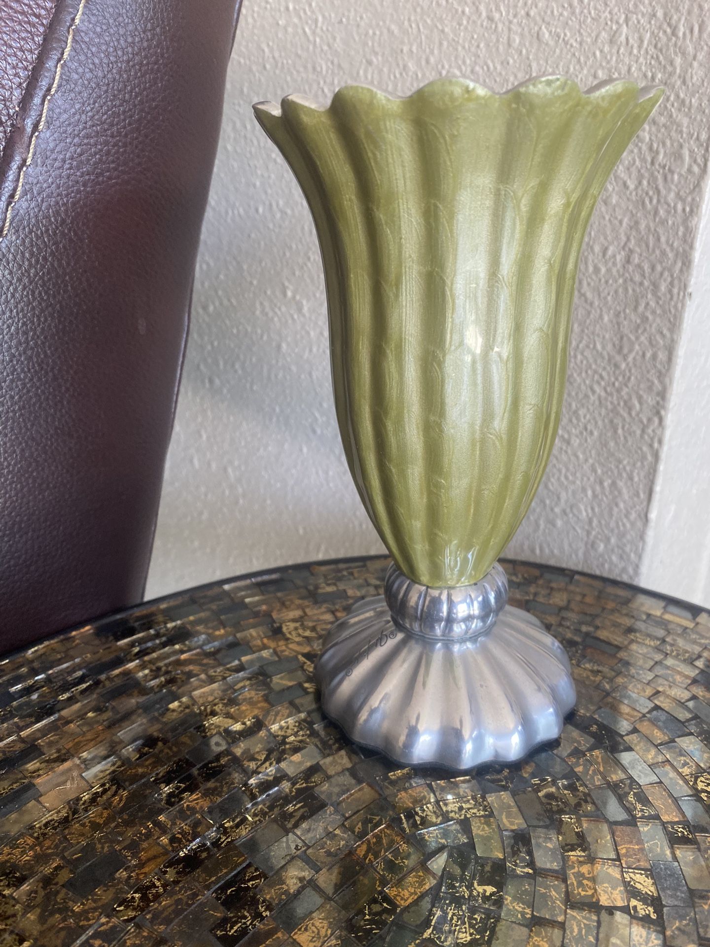 Julia Knight signed Vase $40