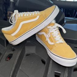 Size 10.5 Vans Old Skool shoes in a yellow