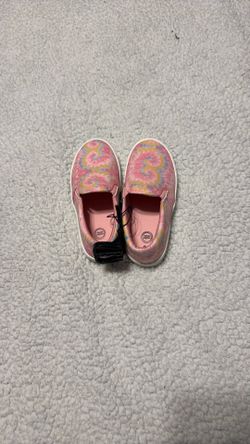 New girls size 10 shoes color pink flowers brand wonder nation