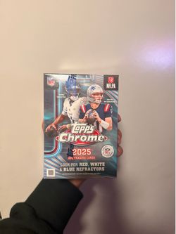 Topps chrome football 2025 value box