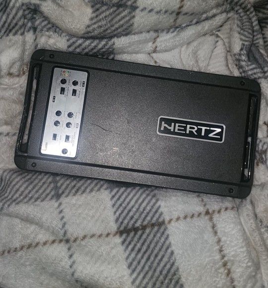 Hertz 5-Channel Amplifier