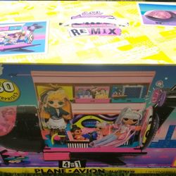 LOL SUPRISE PLANE -- BRAND NEW IN BOX-LOL Surprise OMG Remix 4-in-1 Plane Playset Transforms - 50 Surprises