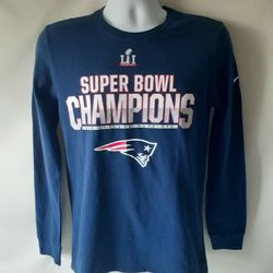 New England Patriots superbowl LI men's long-sleeve t-shirt size S 