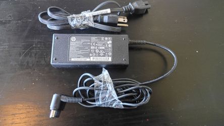 HP Genuine OEM 90W AC Adapter Charger 709566-001 19.5V 4.62A Power Supply w/Cable
