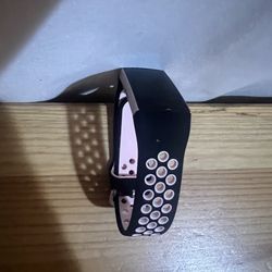 Black Screen Doesn't Work Fitbit Charge 3 Advanced Fitness Tracker With Charger and Replacement Bands $40 Meet Up In Irving @dfwgoods
