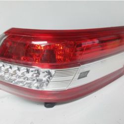 Toyota Camry Taillight 